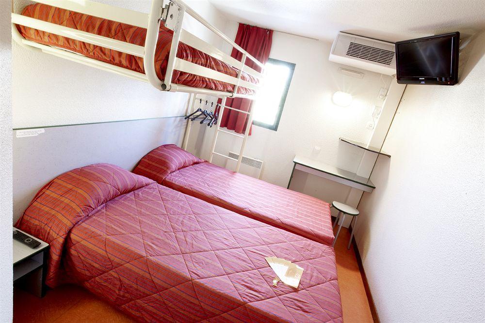 Premiere Classe St Quentin Saint-Quentin  Exteriör bild