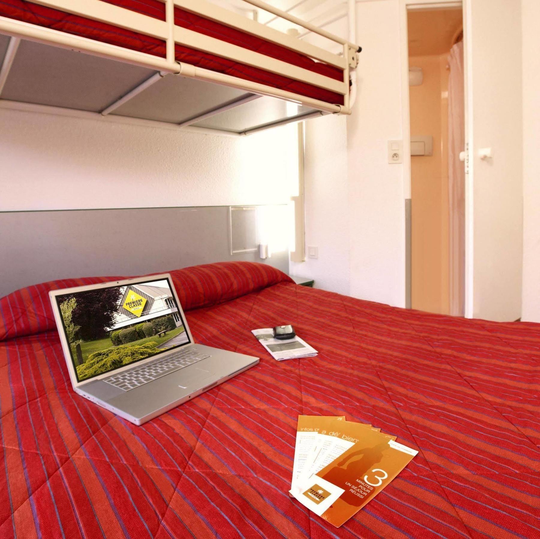 Premiere Classe St Quentin Saint-Quentin  Exteriör bild