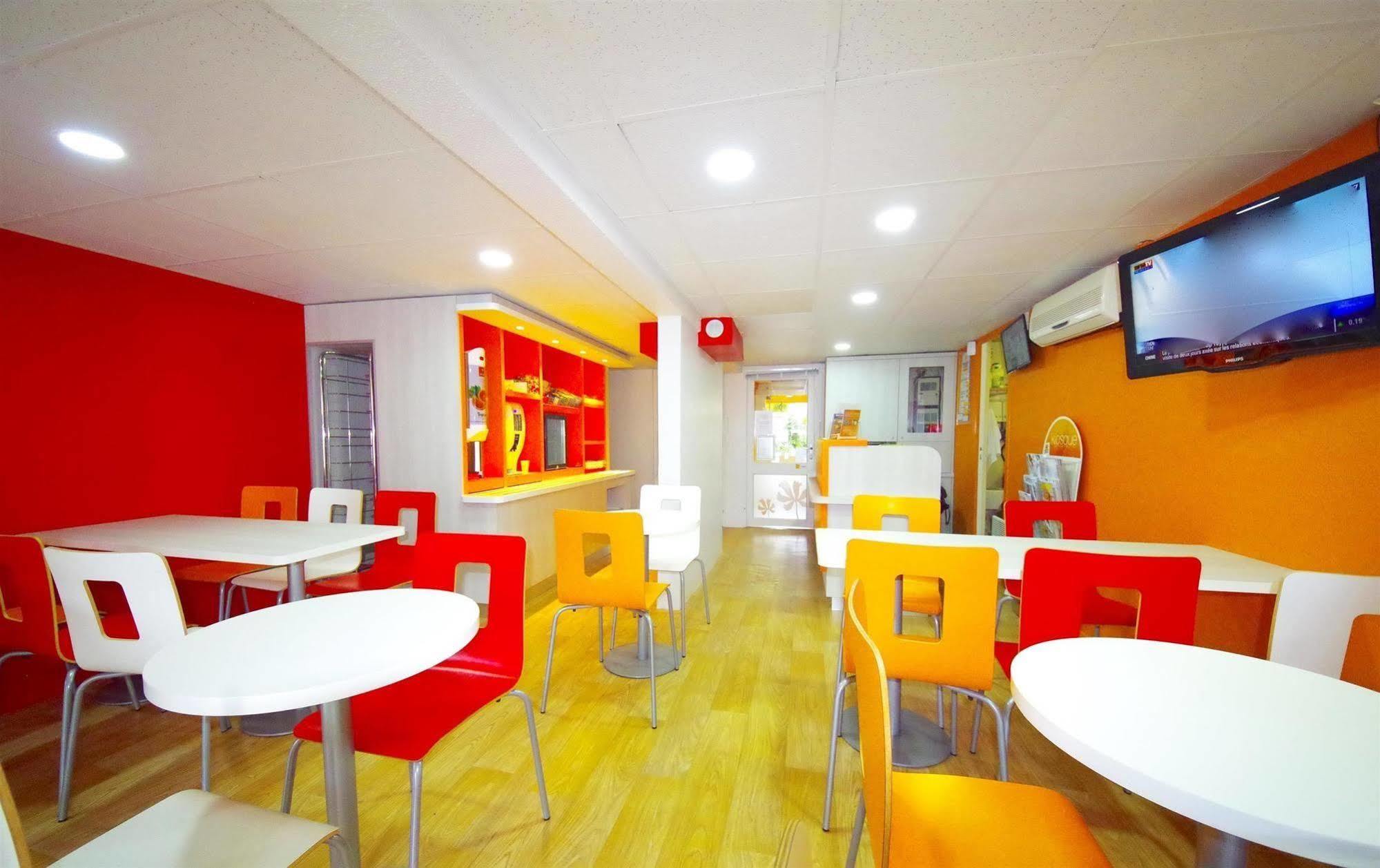 Premiere Classe St Quentin Saint-Quentin  Exteriör bild