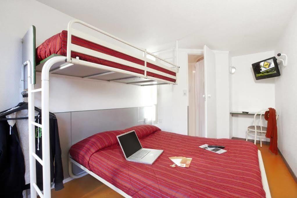 Premiere Classe St Quentin Saint-Quentin  Exteriör bild